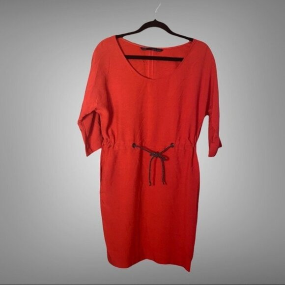 Zara Basic Dress - Picture 1 of 8